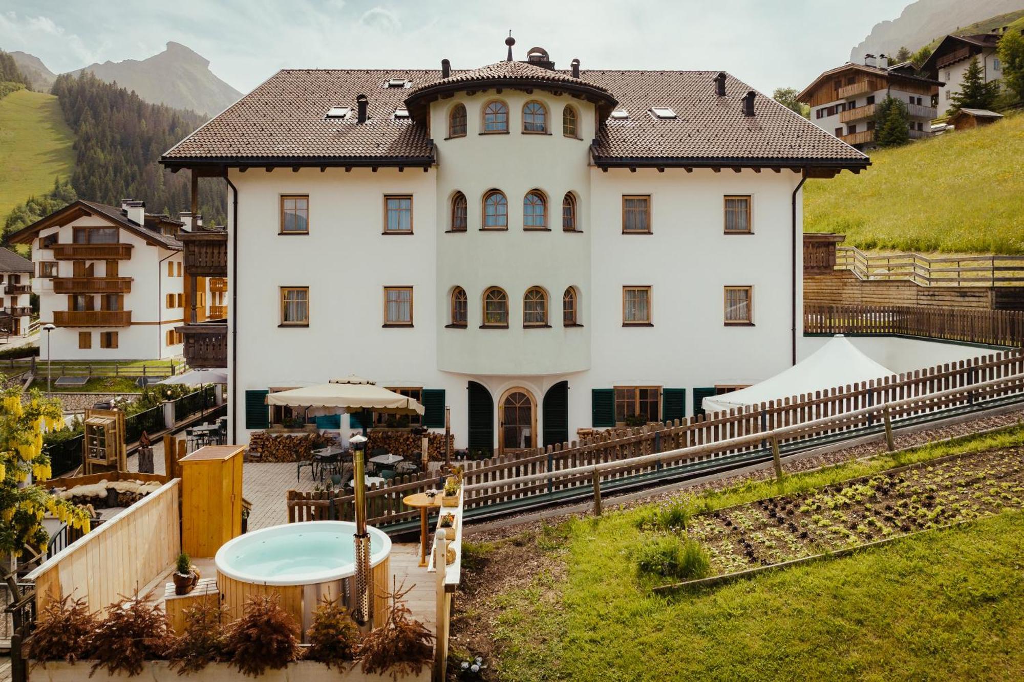 Hotel Alpenrose Arabba Bagian luar foto
