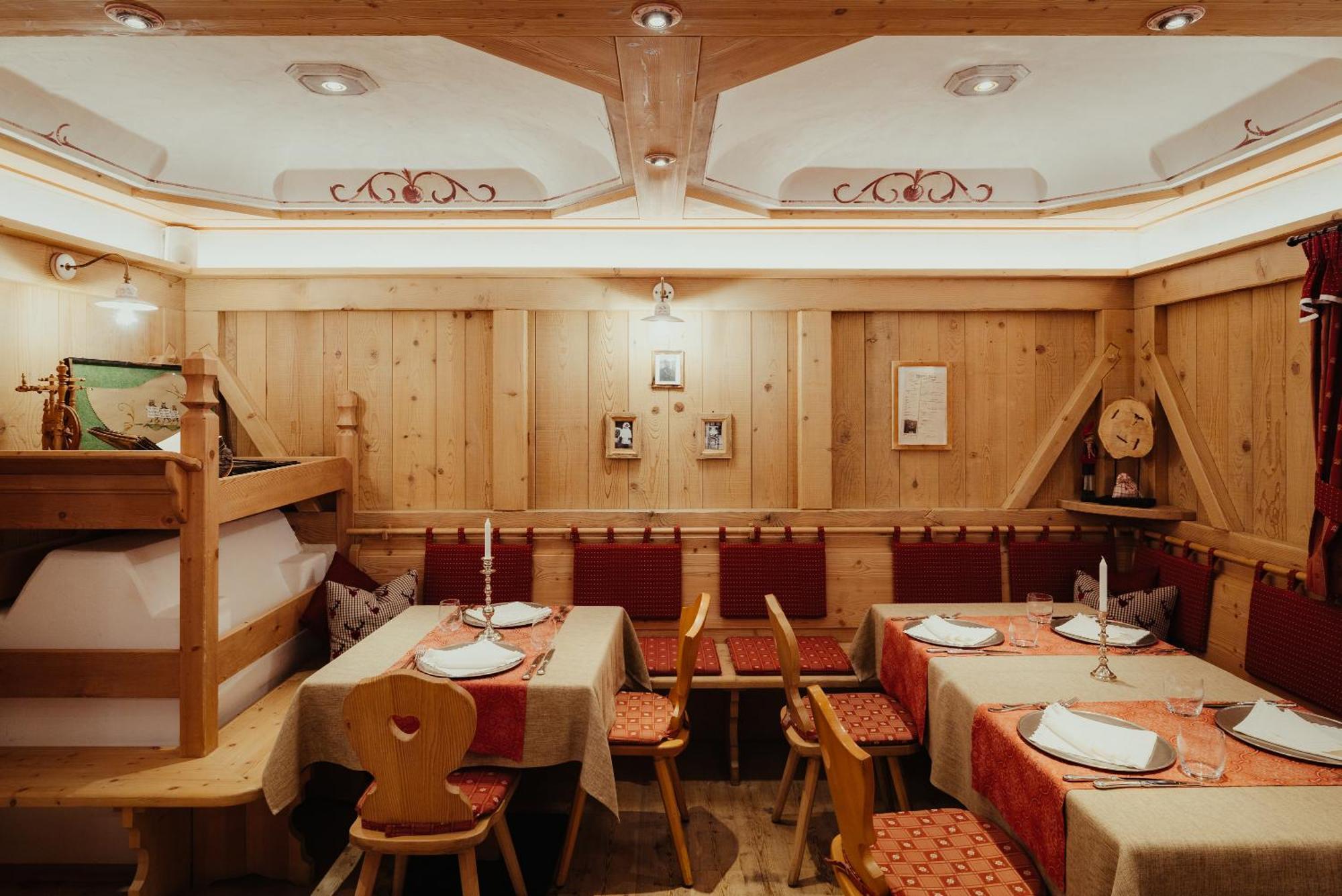 Hotel Alpenrose Arabba Bagian luar foto