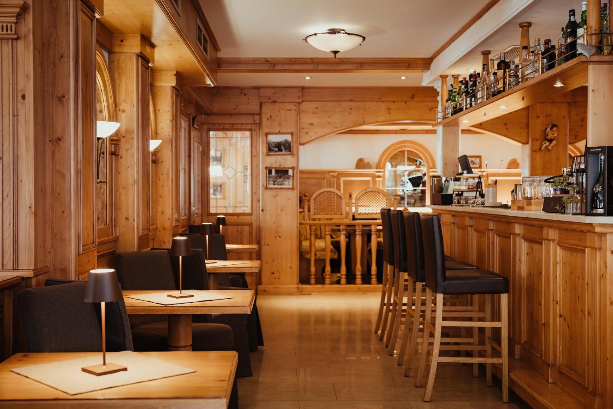 Hotel Alpenrose Arabba Bagian luar foto