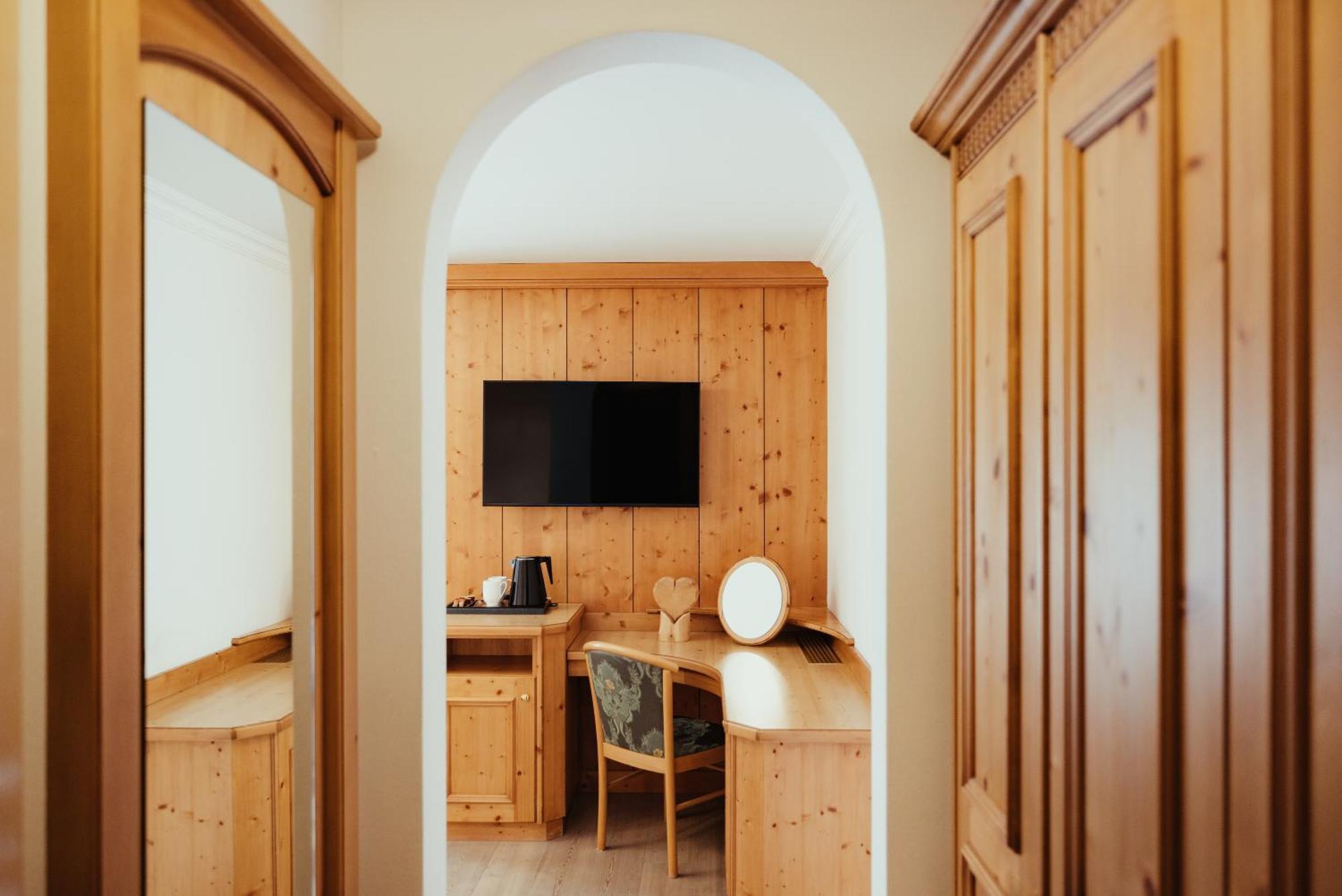 Hotel Alpenrose Arabba Bagian luar foto